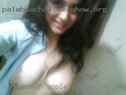 Nude women few pound thick girl Apple Valley, California.